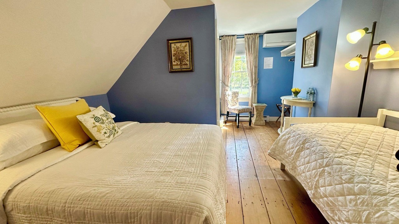Photo of Bedroom in West Woodstock