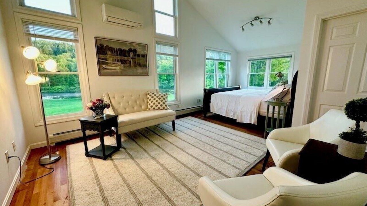 Photo of Bedroom in West Woodstock