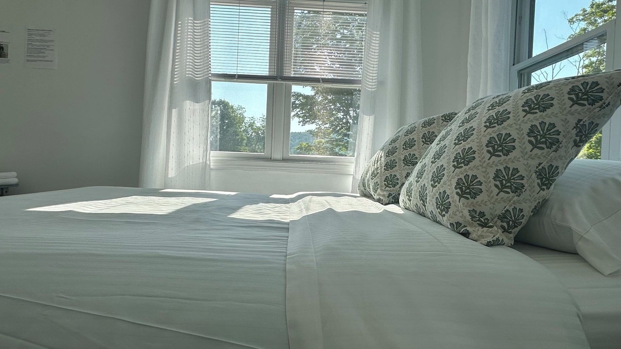Photo of Bedroom in West Woodstock