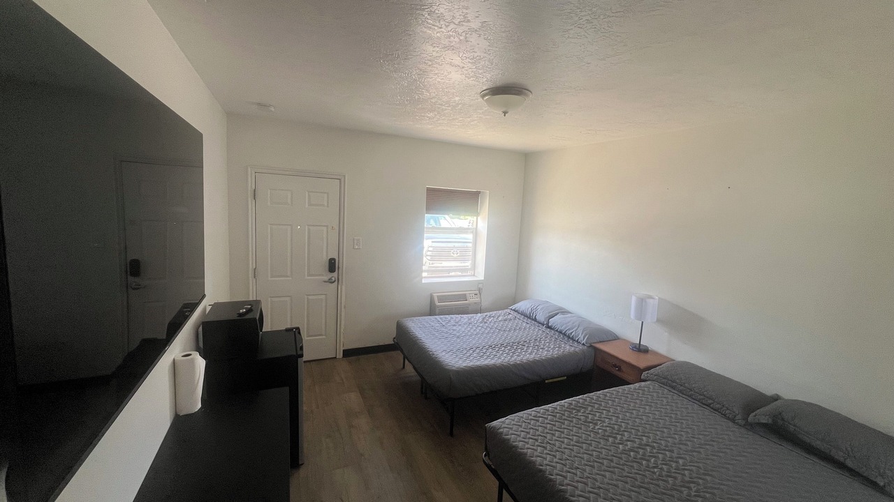 Photo of Bedroom in Heber