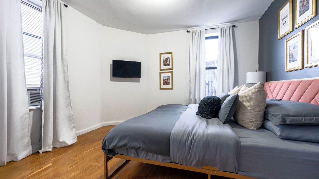 Photo of Others in East Harlem