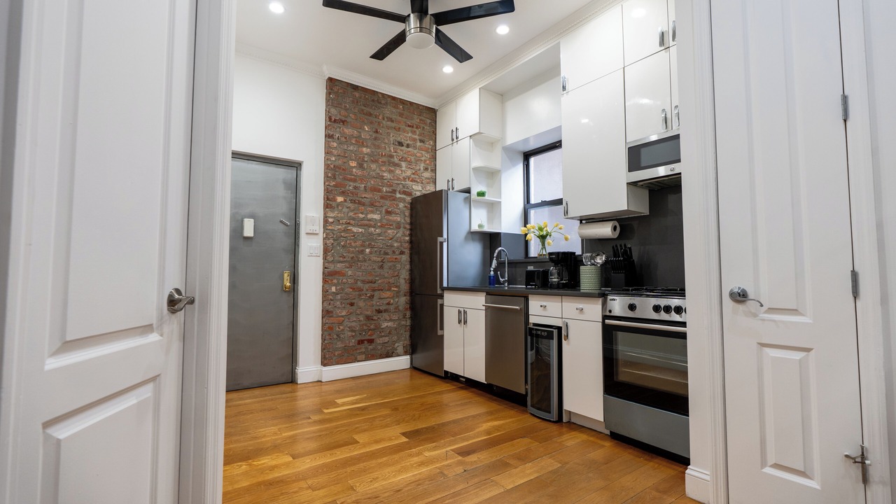 Photo of Kitchen in East Harlem