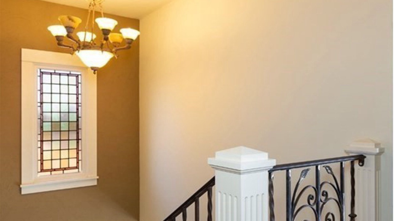 Photo of Others in Queen Anne