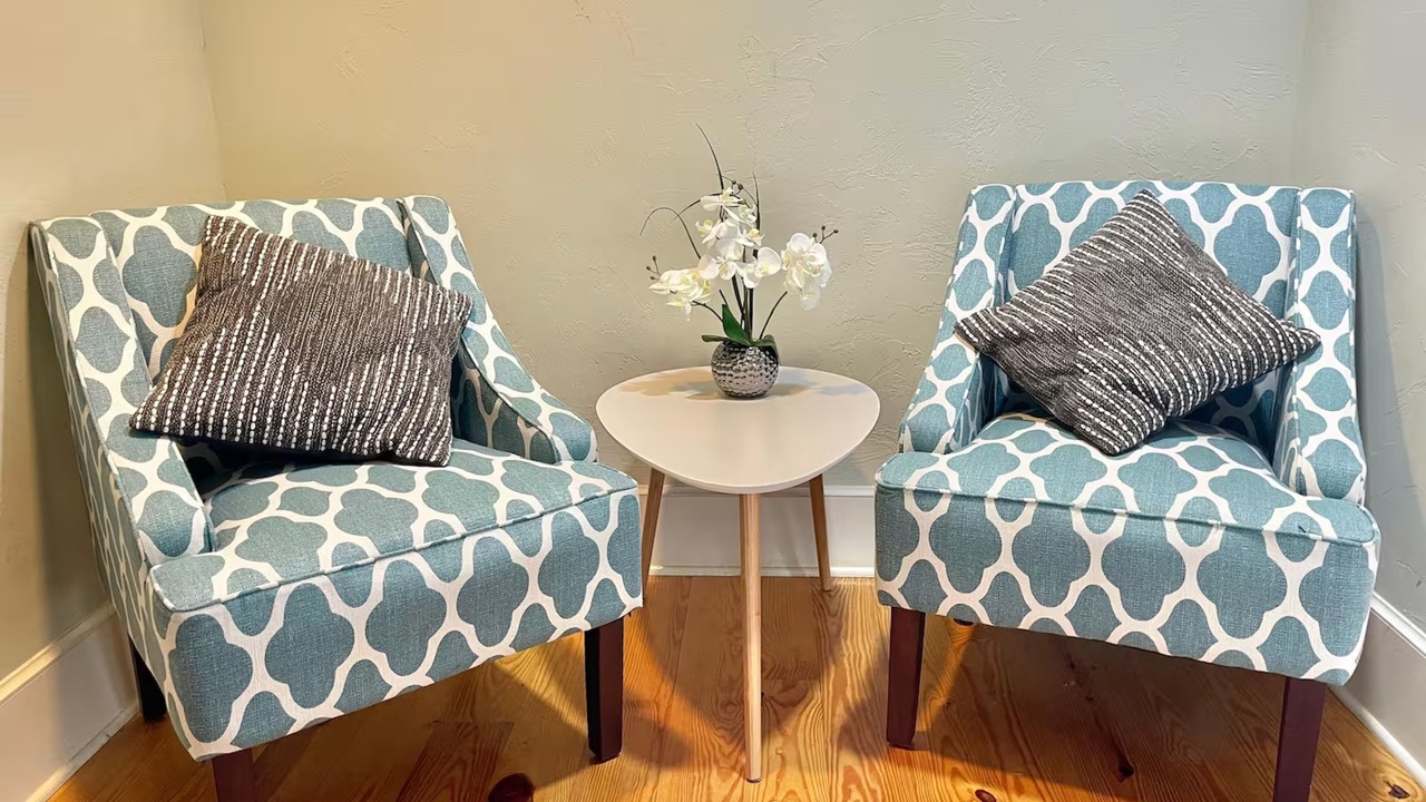 Photo of Others in Queen Anne