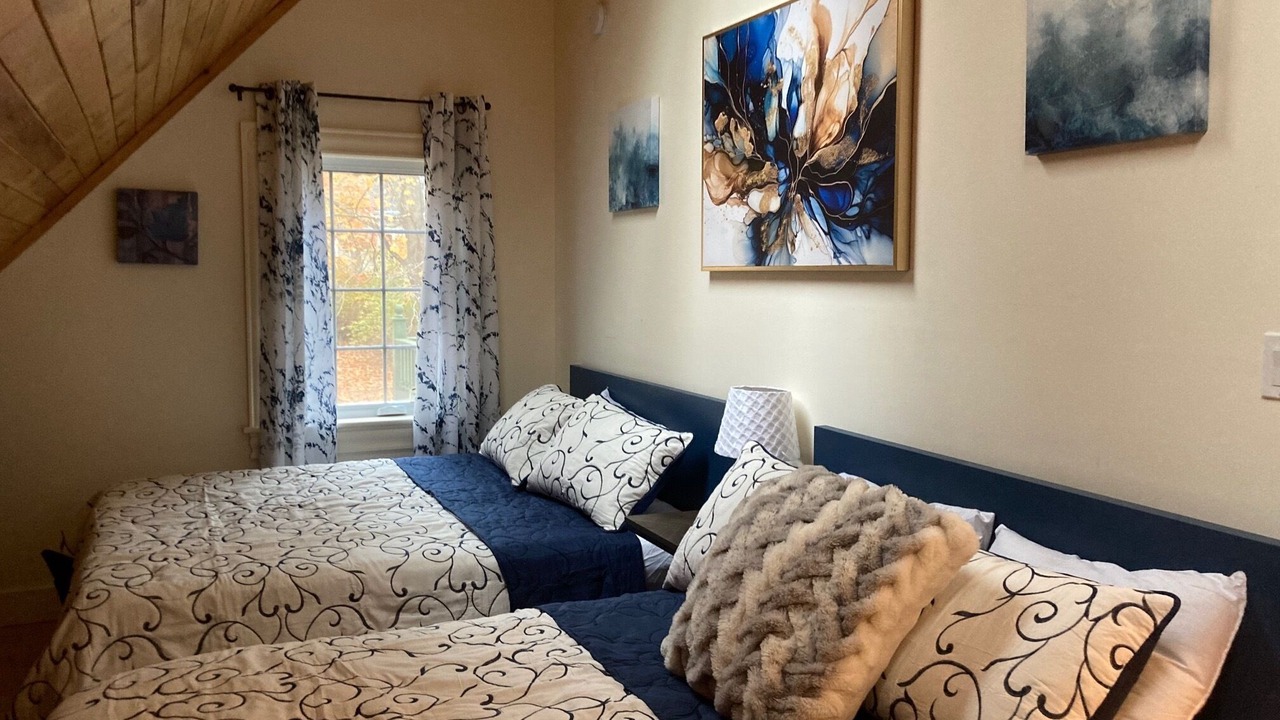 Photo of Others in Mahone Bay