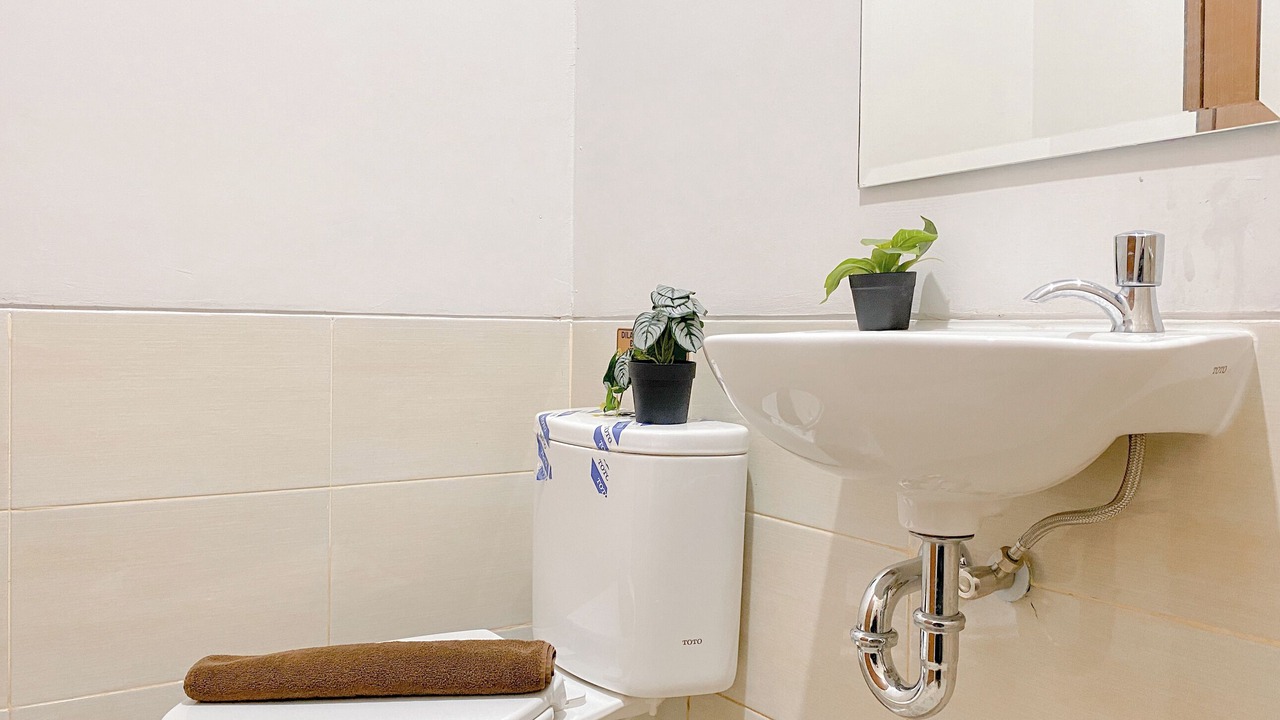 Photo of Bathroom in Bekasi Timur