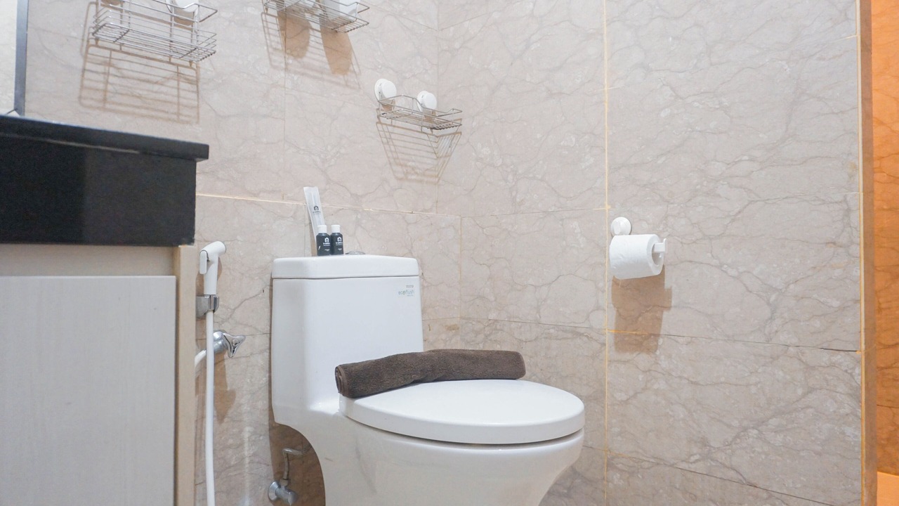 Photo of Bathroom in Mampang Prapatan