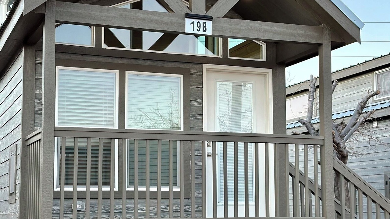 Photo of Outdoor in Page