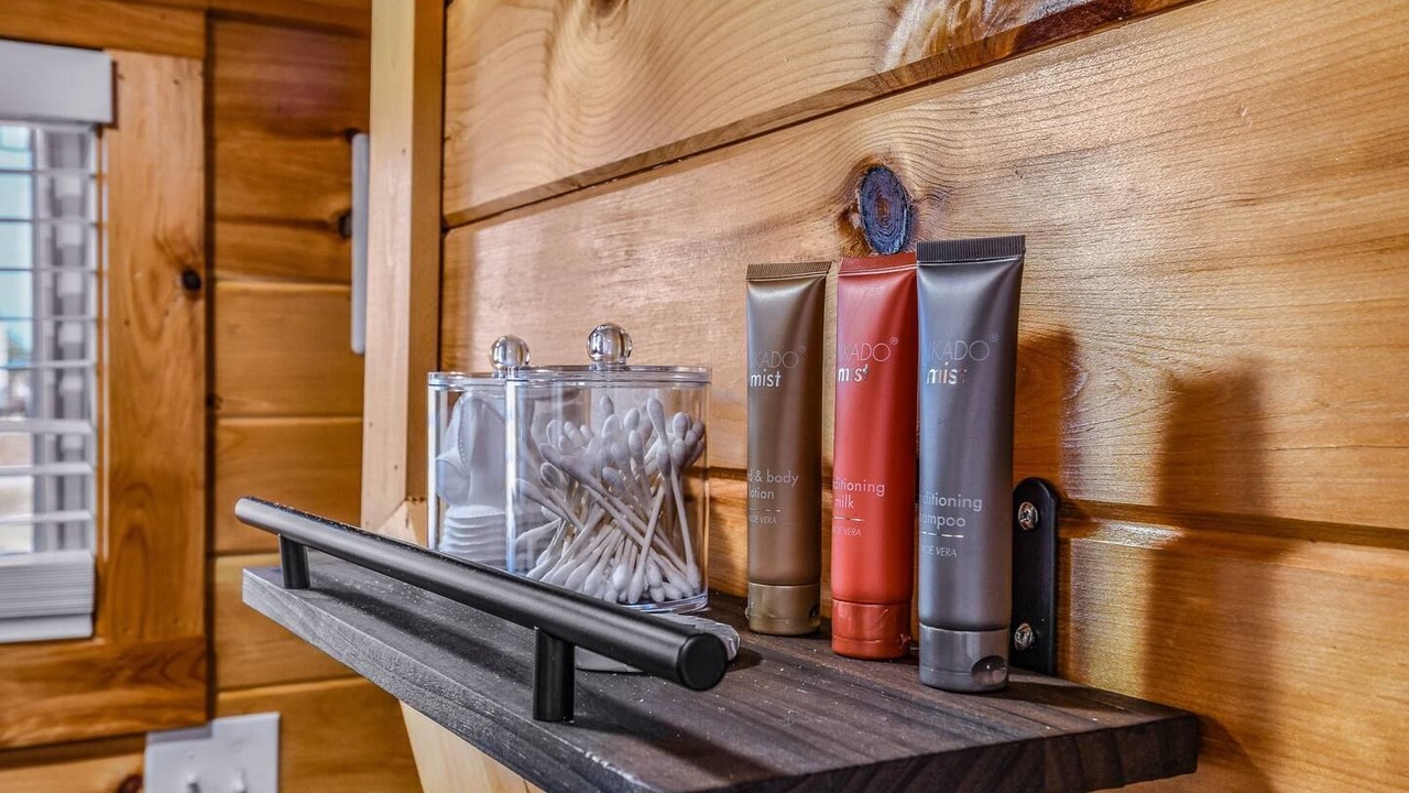Photo of Bathroom in Sevierville