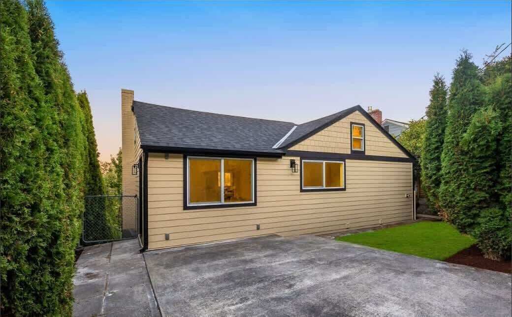 Photo of Outdoor in Genesee