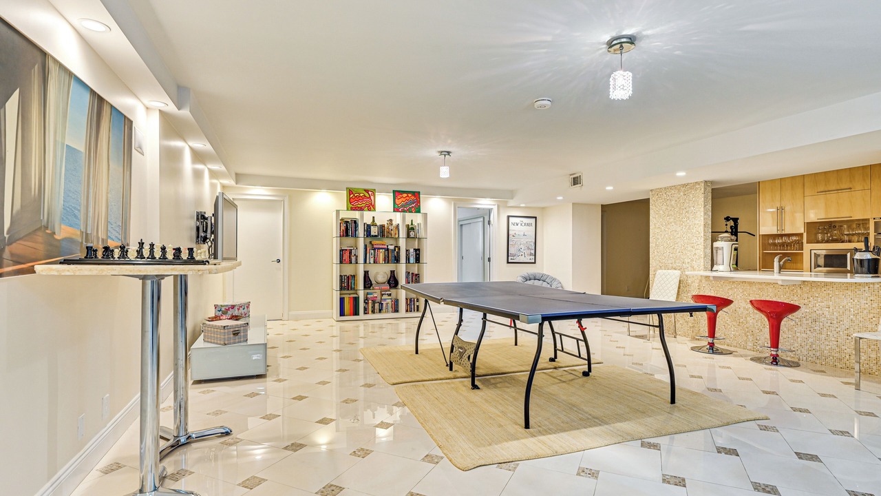 Photo of Others in Westhampton