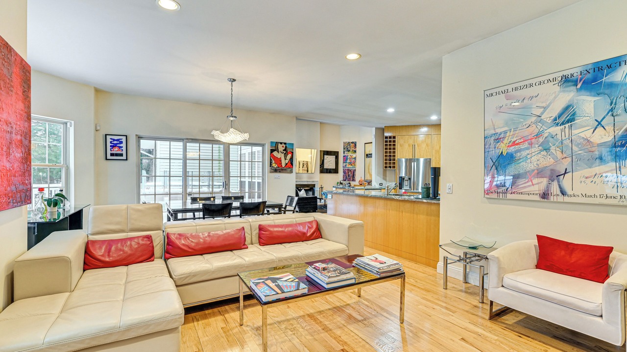 Photo of Others in Westhampton