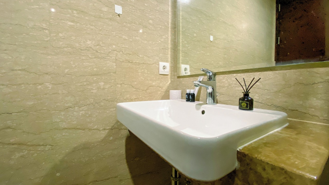 Photo of Bathroom in Cikini