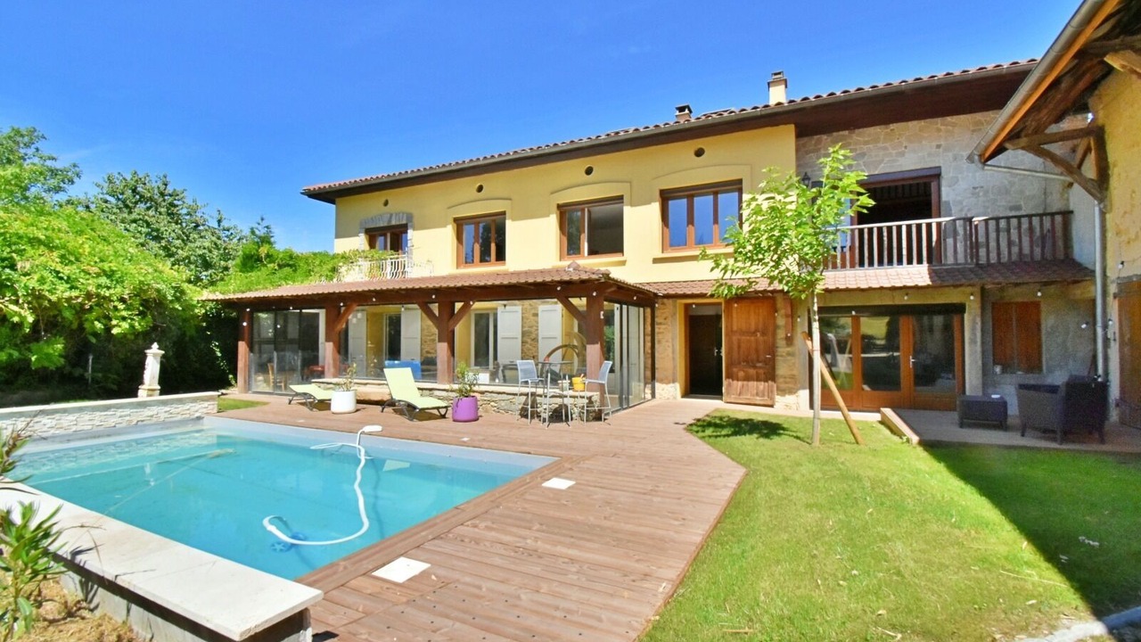 Photo of Outdoor in Tramole