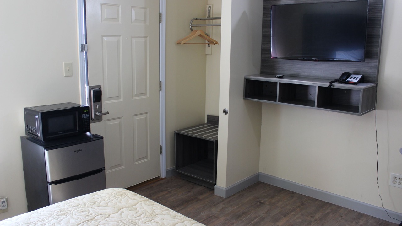 Photo of Bedroom in Canton