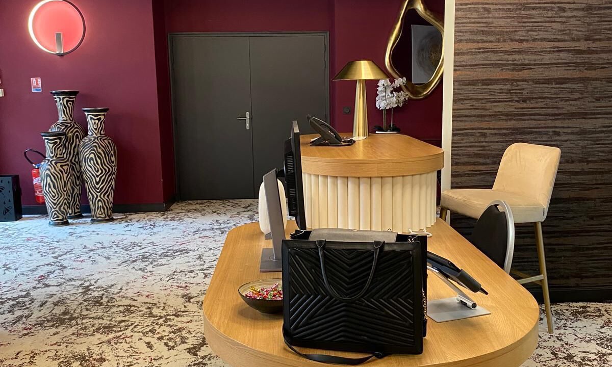 Photo of Others in Arthon