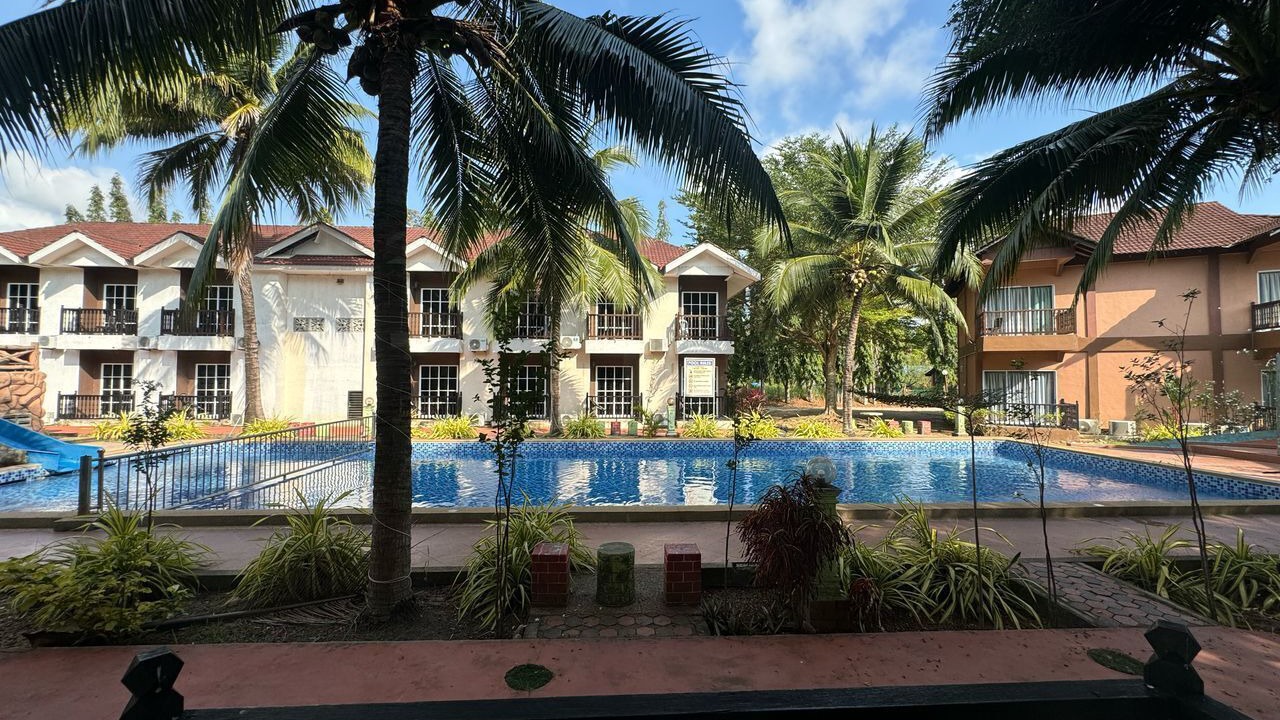 Photo of Patio Balcony in Air Papan