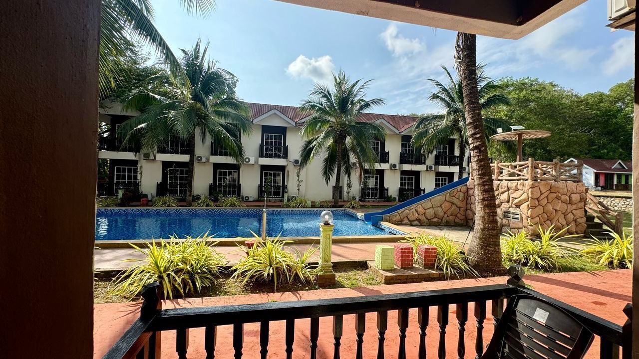 Photo of Patio Balcony in Air Papan