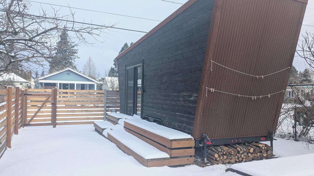 Photo of Patio Balcony in Brentwood-Darlington
