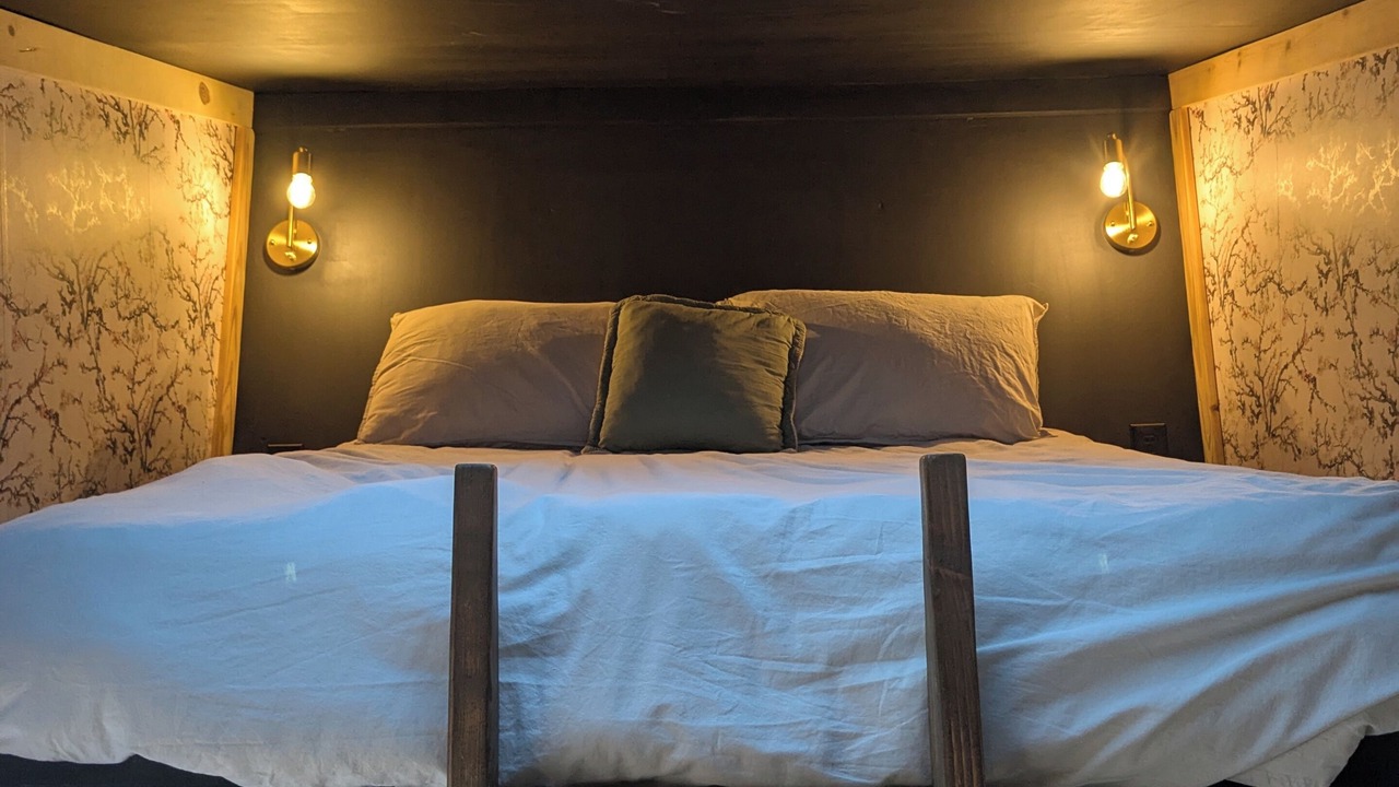 Photo of Others in Brentwood-Darlington