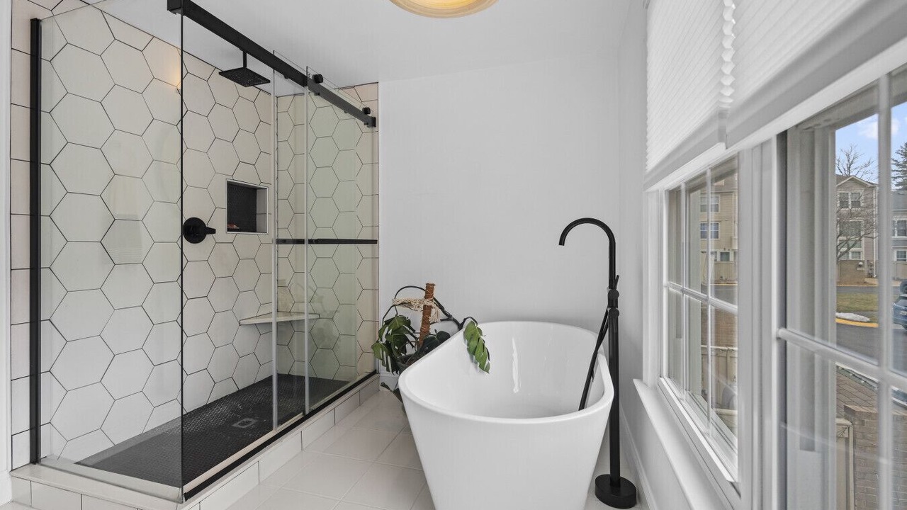 Photo of Bathroom in Montgomery Village