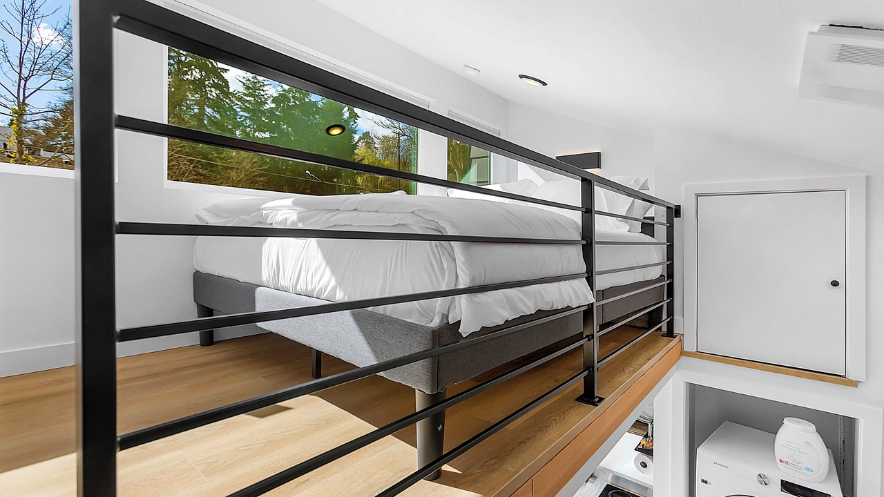 Photo of Others in Columbia City