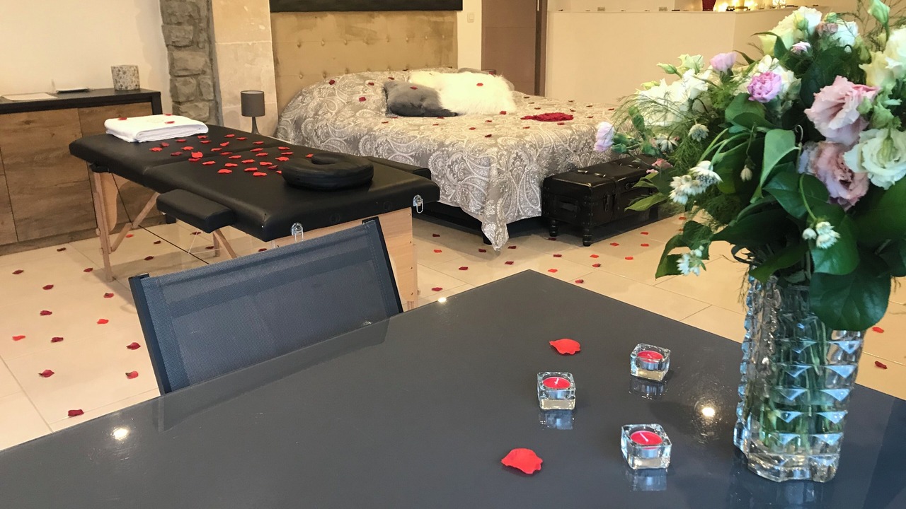 Photo of Others in Massoins