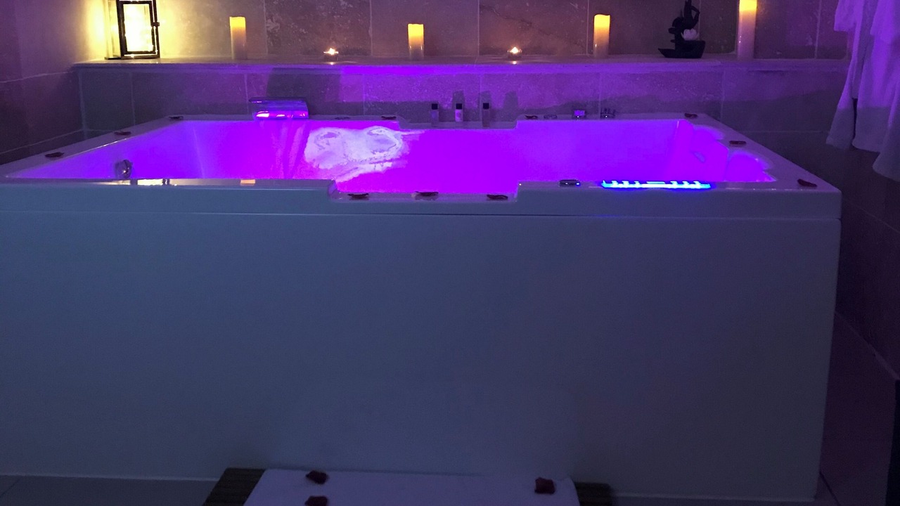 Photo of Others in Massoins