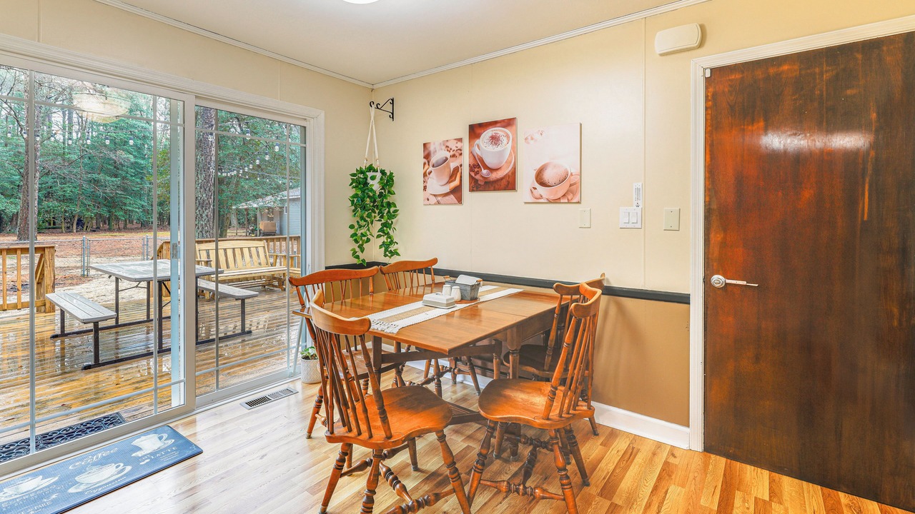 Photo of Others in Allen