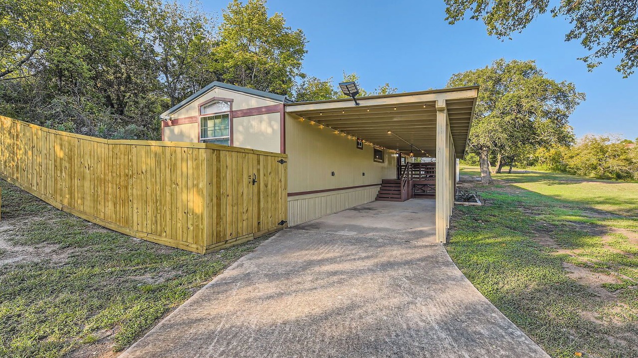 Photo of Outdoor in Spicewood