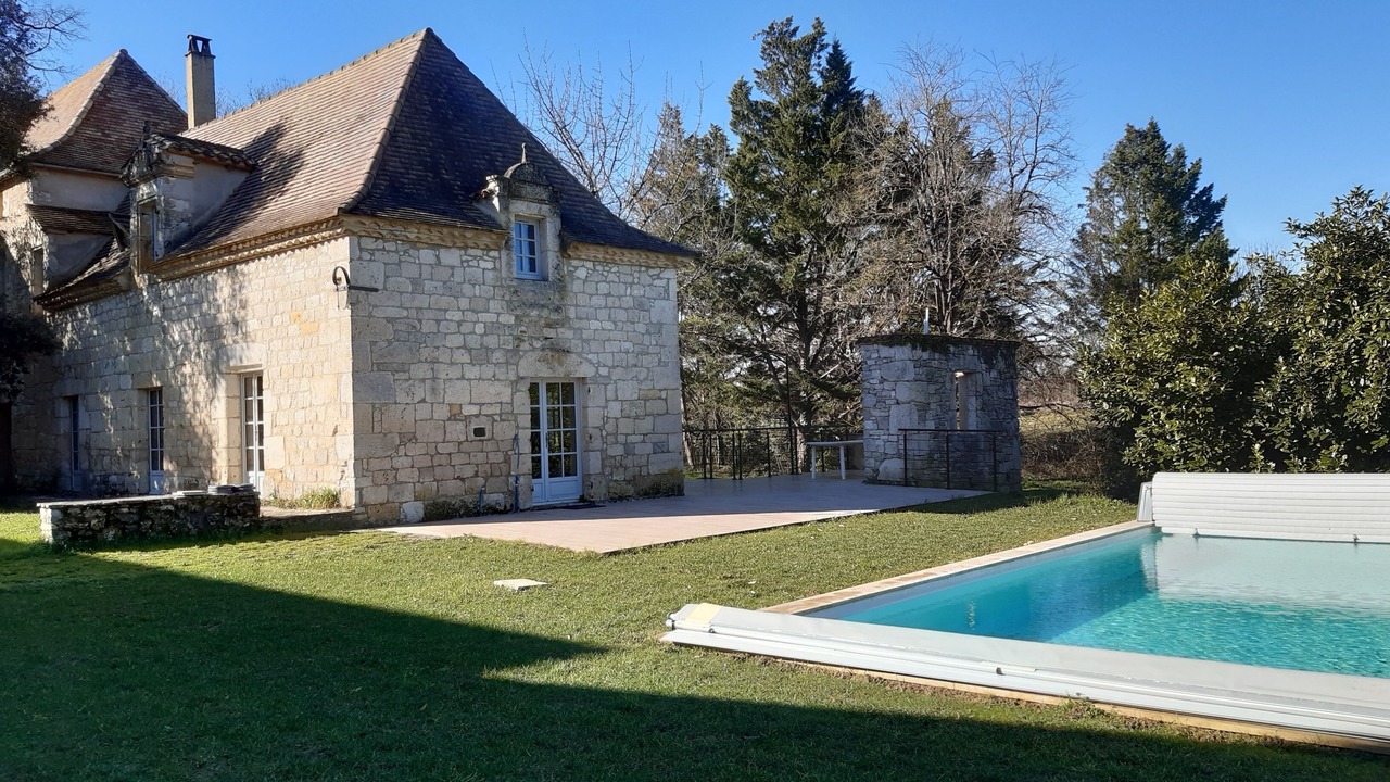 Photo of Outdoor in Sainte-Sabine-Born