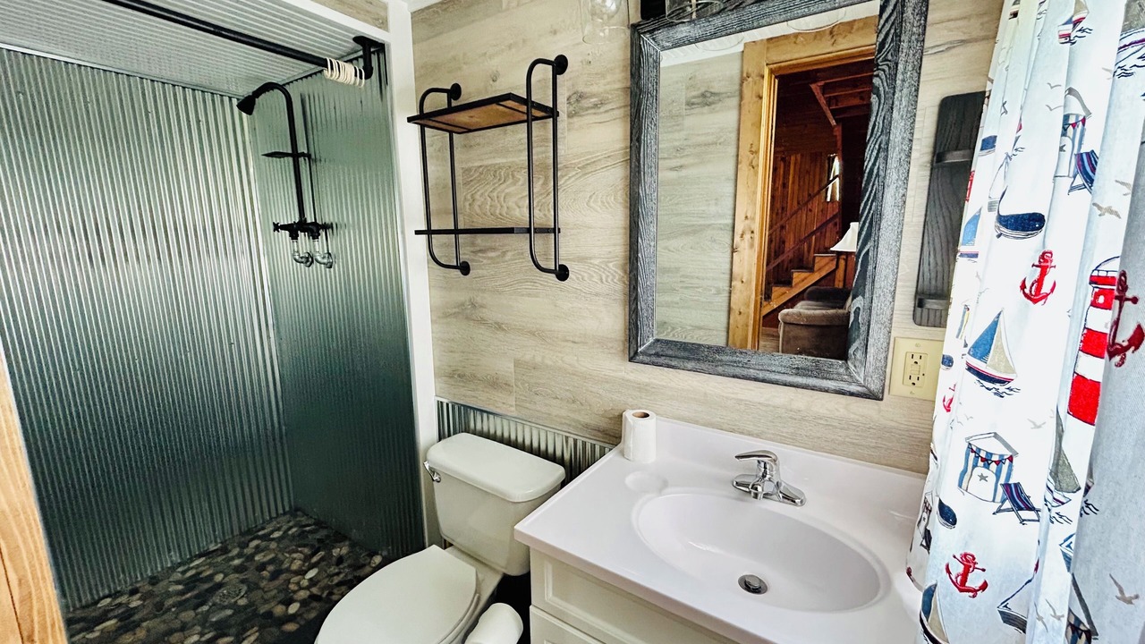 Photo of Bathroom in Silver Lake