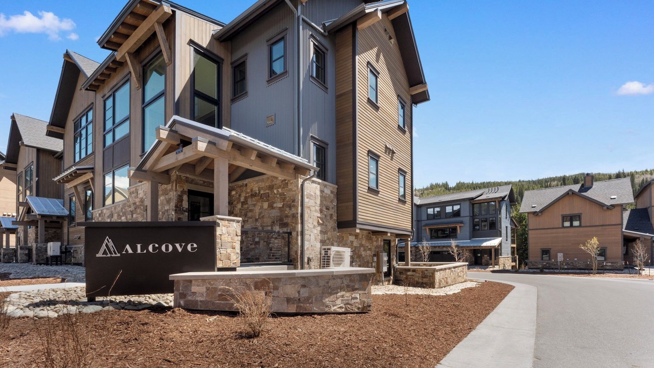 Photo of Outdoor in River Run