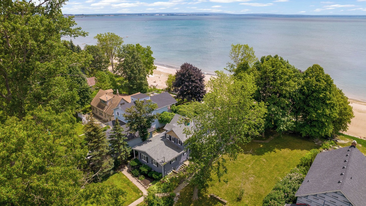 Photo of Outdoor in Waverly Beach
