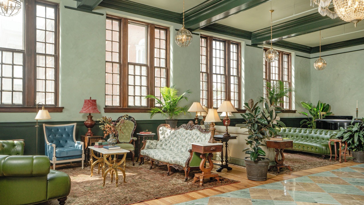 Photo of Others in Versailles