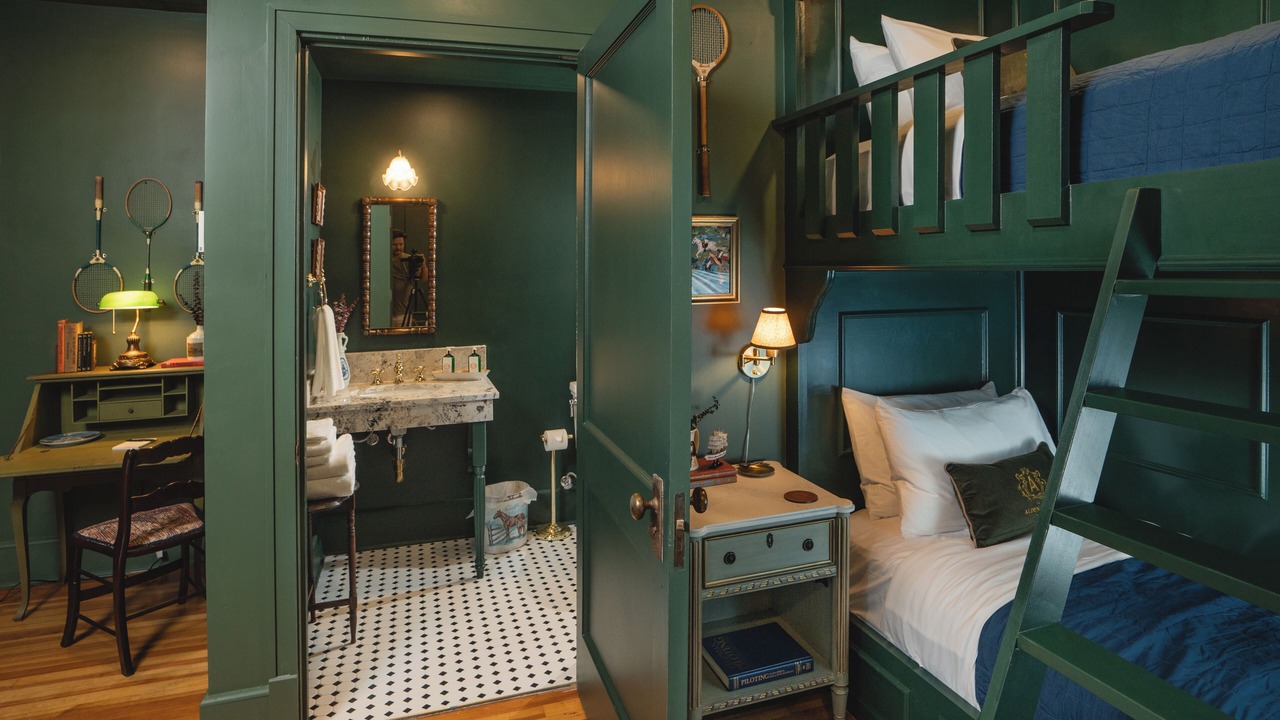 Photo of Bedroom in Versailles