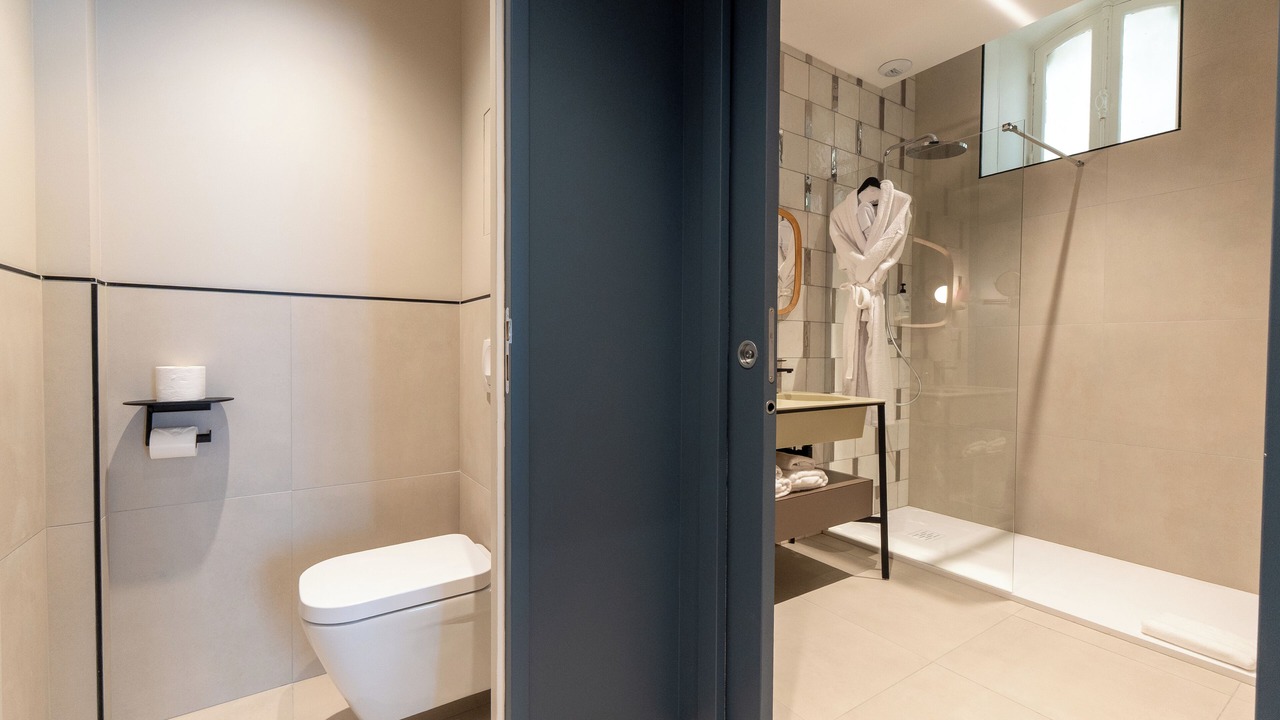 Photo of Bathroom in Angouleme