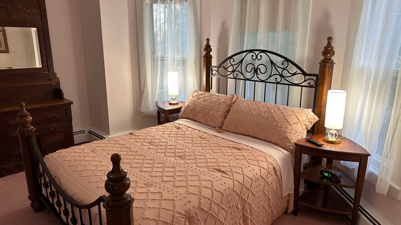 Photo of Bedroom in Gaithersburg