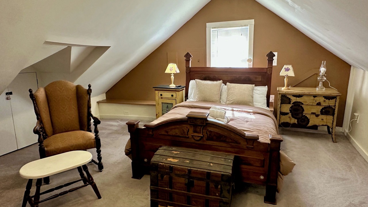 Photo of Bedroom in Gaithersburg