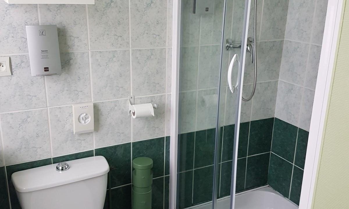 Photo of Bathroom in Le Rheu