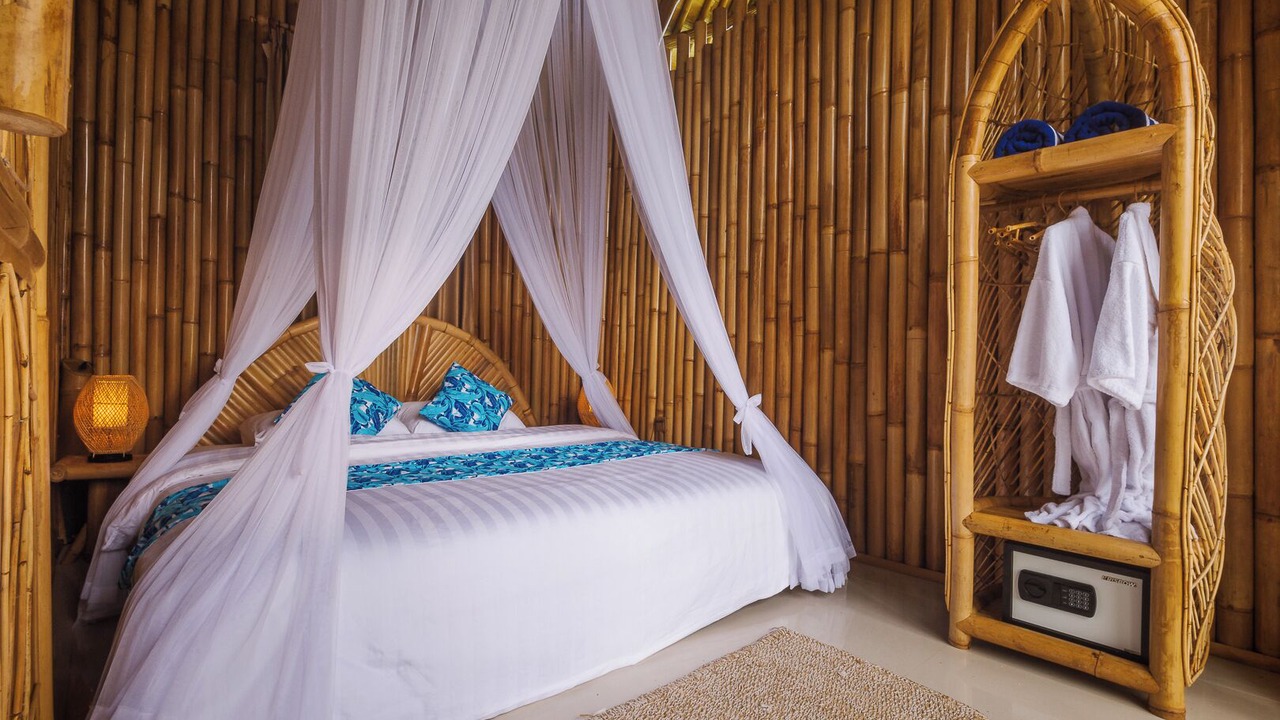 Photo of Others in Selat