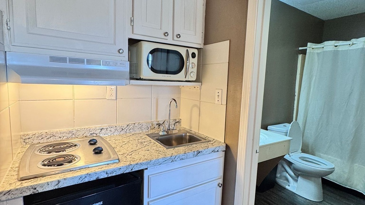 Photo of Kitchen in Elizabeth