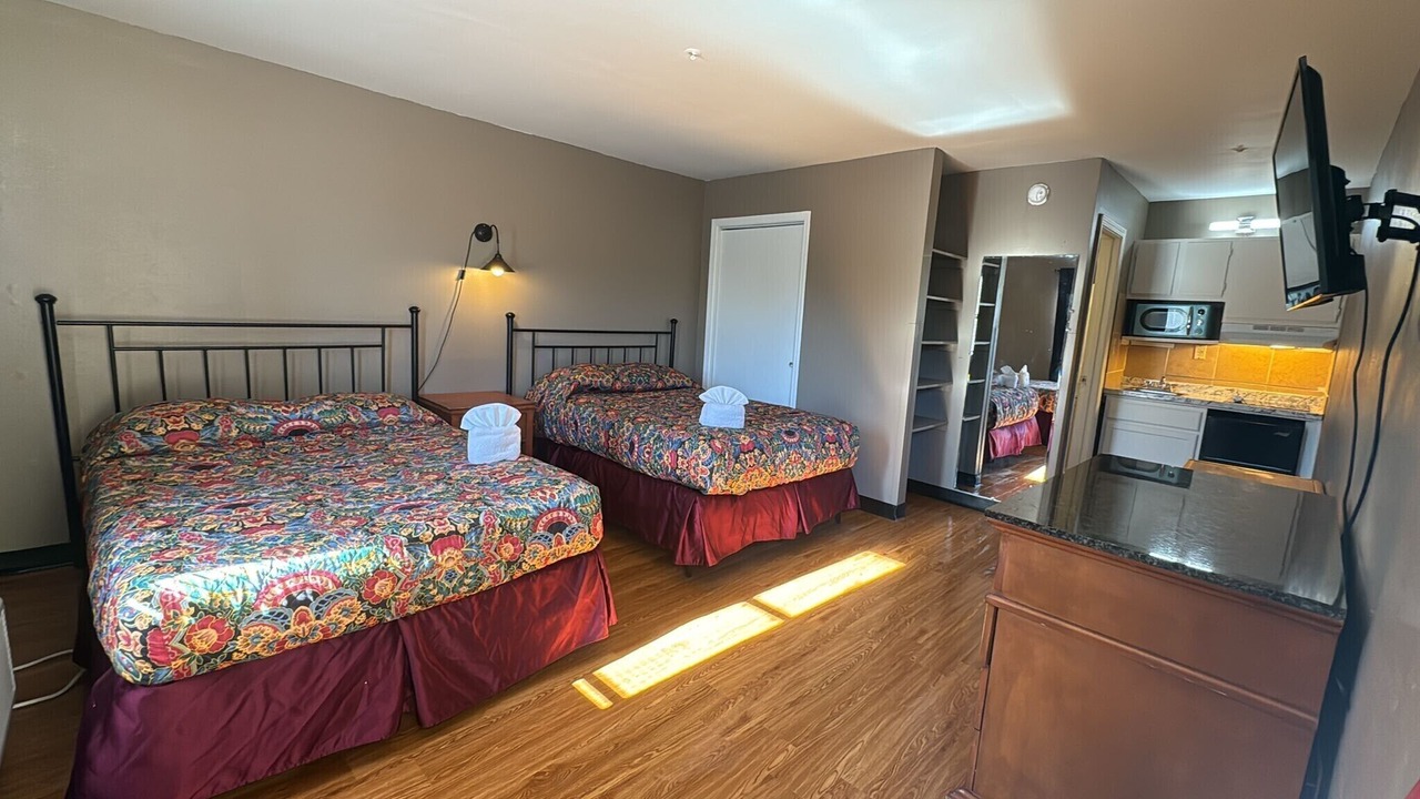 Photo of Bedroom in Elizabeth