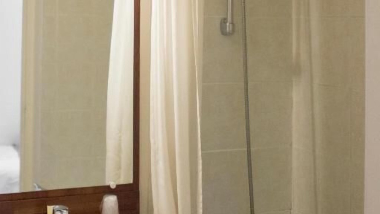 Photo of Bathroom in Digoin