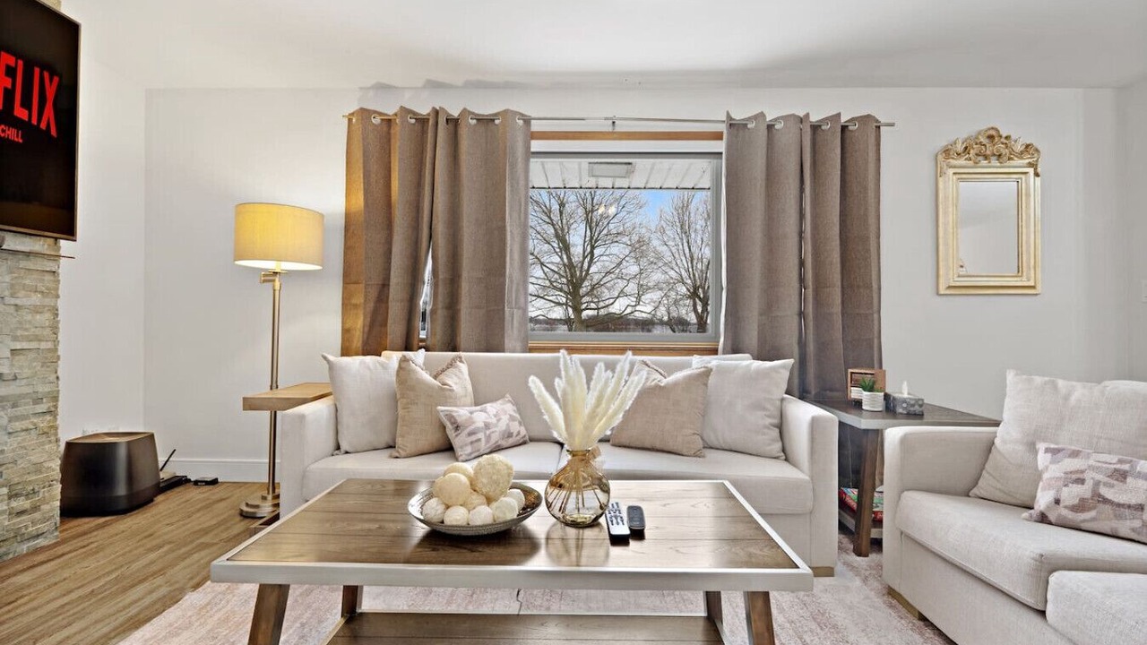 Photo of Livingroom in Virgil