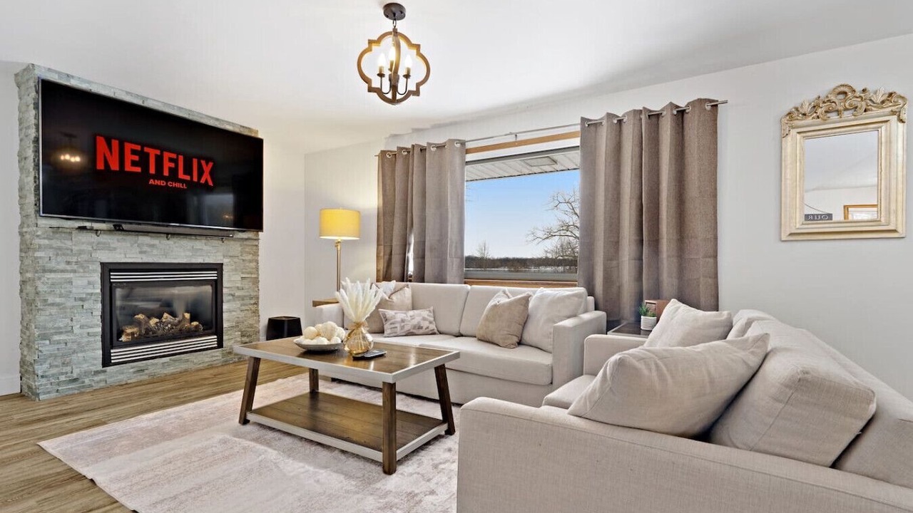Photo of Livingroom in Virgil