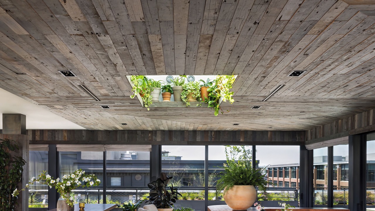 Photo of Others in Pioneer Square