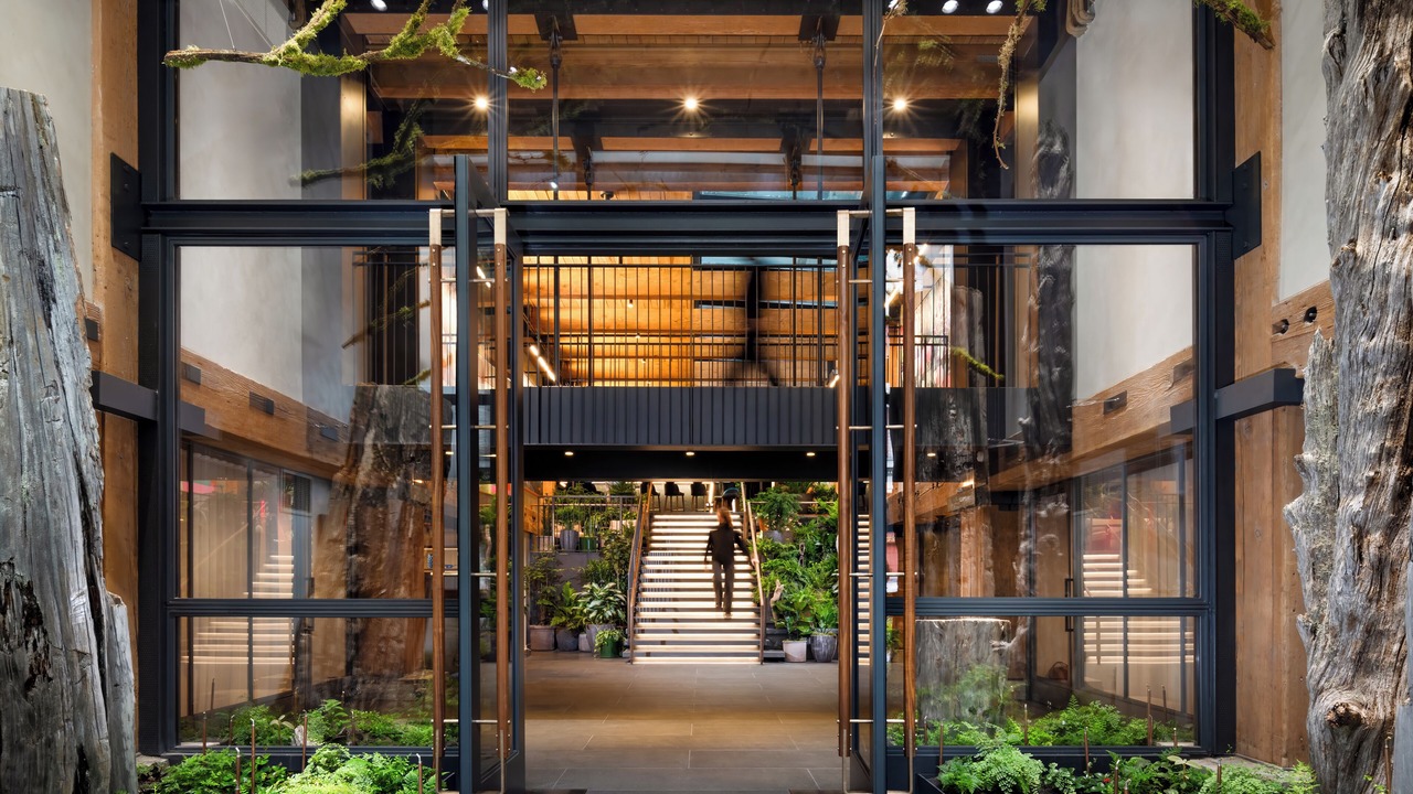 Photo of Others in Pioneer Square