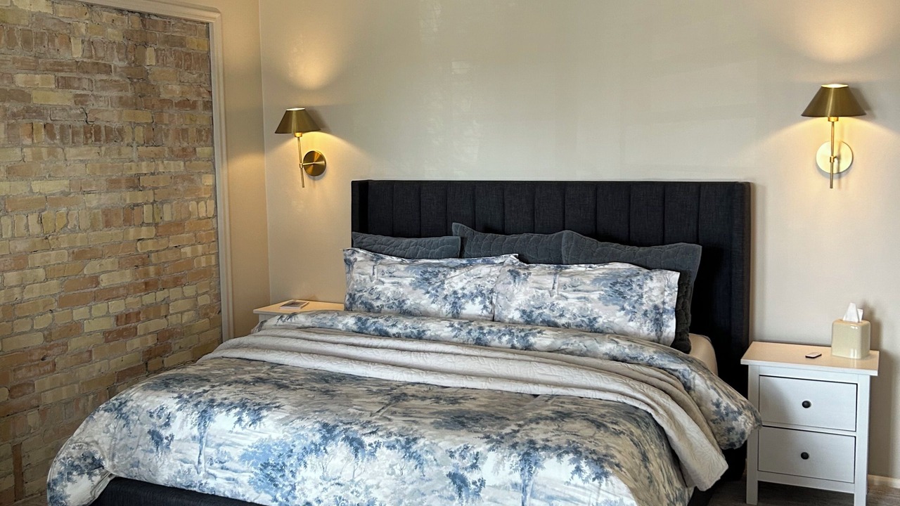Photo of Bedroom in Logan