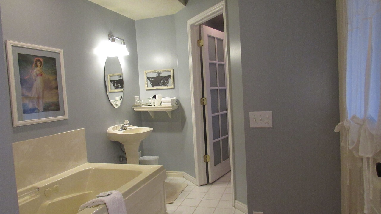 Photo of Bathroom in Logan